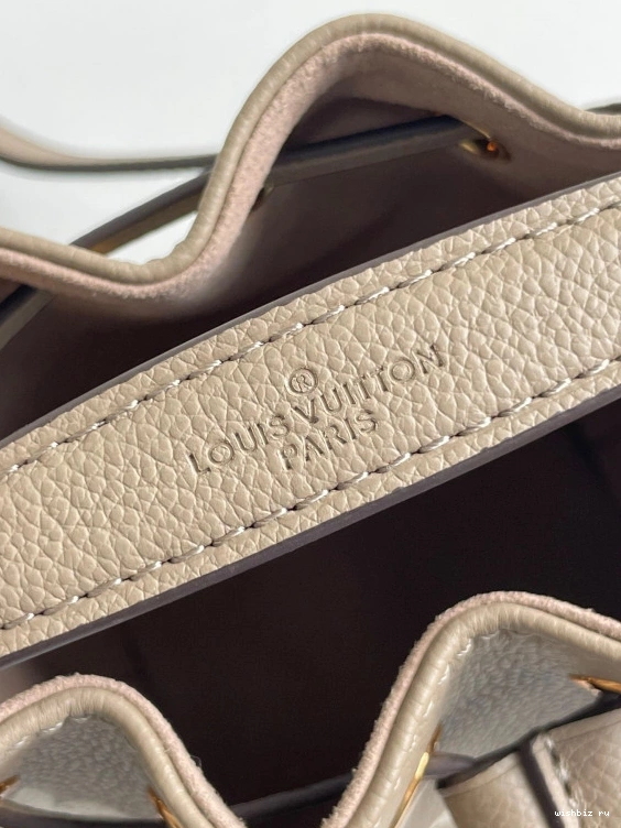 WIS NANO VUITTON LOUIS NOÉ 0822